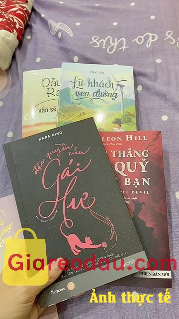 Giảm giá Bí Mật Của Sự Tử Tế - Sách Văn Tuyển Chọn Của Sbooks. Bí mất của sự tử tế. Sách này mình tặng rồi nên chưa đọc nội. 