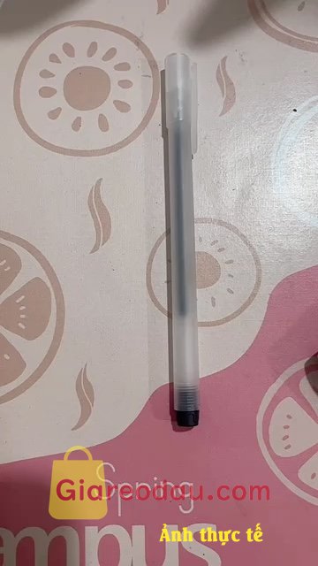 Giảm giá [Mã giảm 23%] Bút bi gel mực xanh đen ngòi 0.5mm có nắp vỏ nhám nhà sách Tiền Phong. Mua vở được tặng bút , bút viết mượt , mực đậm , không bị. 