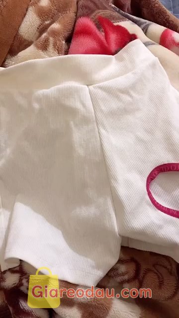 Giảm giá [Mã giảm 38%] (Có Hàng Sau 3 Ngày) Quần Short Trái Tim, Quần Thun Khoét Trái Tim Co Giãn DEVONLTD®. Lưu í nha nếu muốn chụp mông thì góc mặt bên phaie nha hahaa. Trái. 