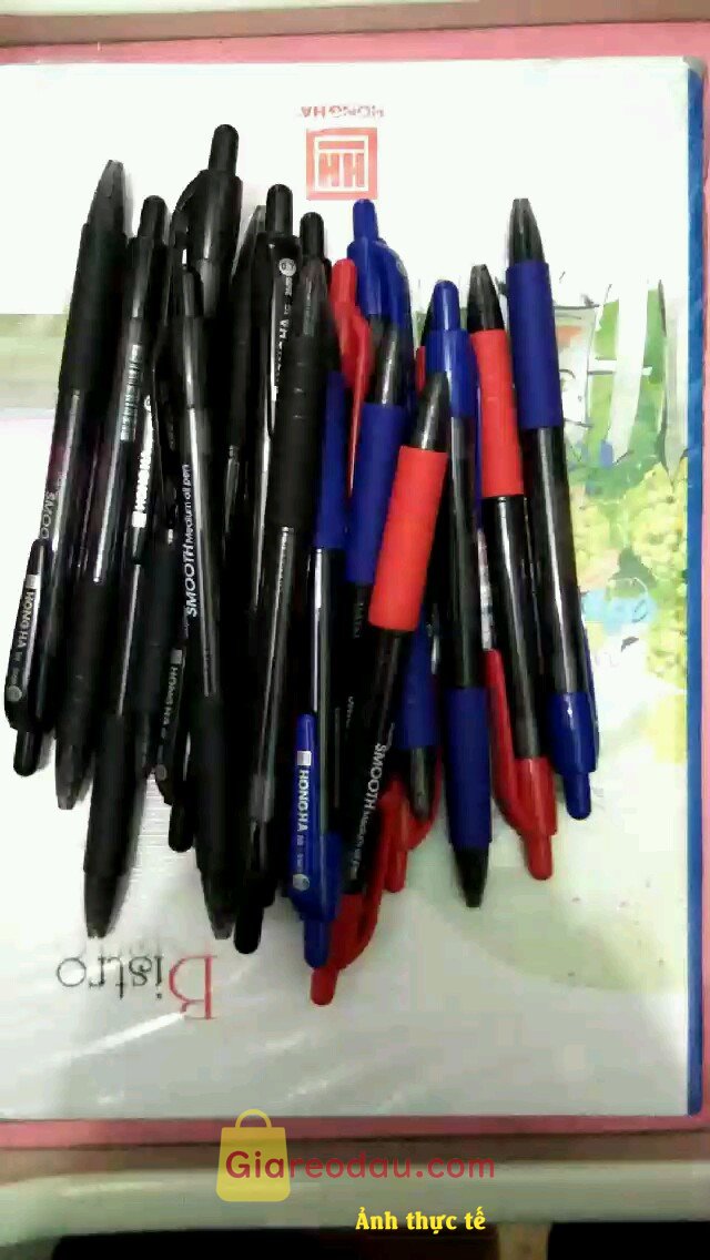 Giảm giá [Mã giảm 24%] Hộp 12 bút Semi Gel 0.7mm nét viết êm trơn - mực liên tục Hồng Hà (2600). Chất lượng sản phẩm tuyệt vời. Đóng gói sản phẩm rất chắc. 