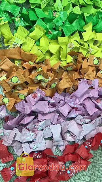 Giảm giá [Mã giảm 34%] Kẹo ngậm trái cây Vitamin C mát lạnh bạc hà thơm miệng Xiao Ke Ao La gói 100g, 300g Thanh Trúc Foods. giao hàng khá nhanh, 500g được 484 cái nma trừ 1 cái ko có lõi=))). kẹo. 