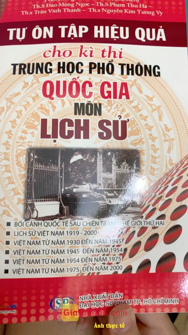 Giảm giá [Mã BMLTB35 giảm đến 35K đơn 99K] Sách Tự Ôn Tập Hiệu Quả Cho Kì Thi THPT Quốc Gia Môn Lịch Sử 8935072892647. Sách chủ yếu về kiến thức cơ bản mình nghĩ lần taid bản sau nxb. 