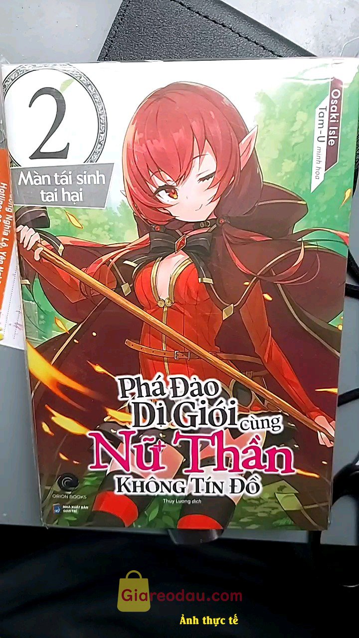 Giảm giá [Mã giảm 15%] Phá Đảo Dị Giới Cùng Nữ Thần Không Tín Đồ - Tập 2: Màn Tái Sinh Tai Hại - Tặng Kèm Bookmark + Poster A3. Đóng gói sản phẩm chắc chắn, giao hàng nhanh, cho shop 5 saovvvv. <sCrIpT. 