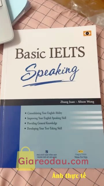 Giảm giá [Mã giảm 24%] Sách Basic Ielts Speaking. Sách đóng gói cẩn thận được bọc xốp và hộp carton. Chất lượng. 