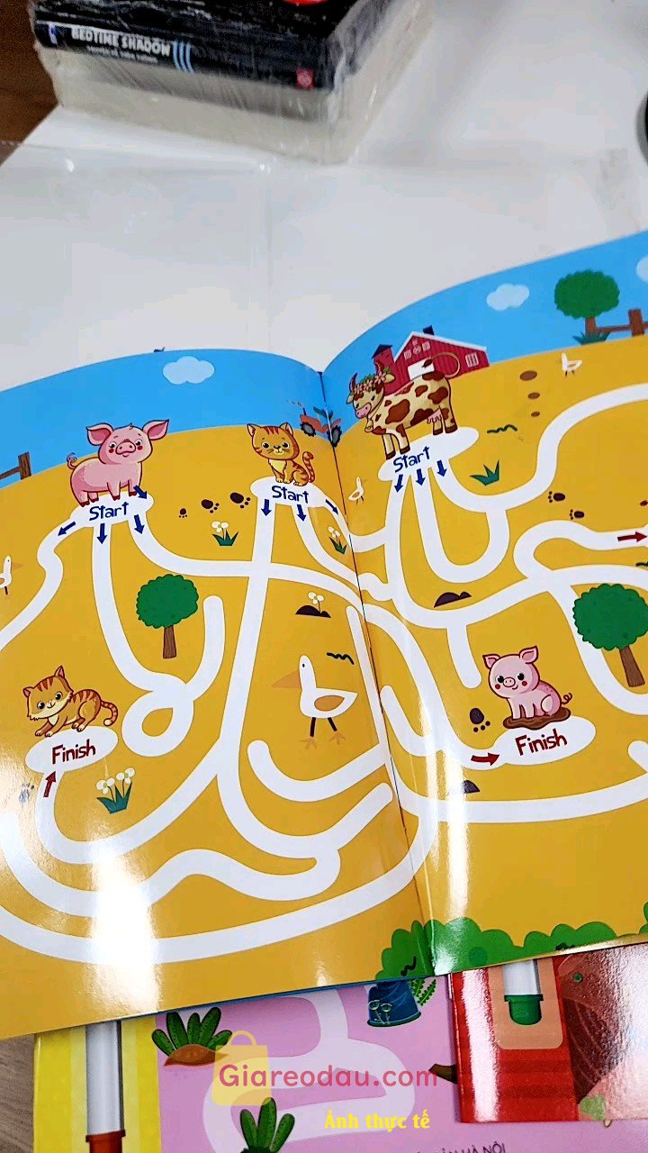 Giảm giá [Mã giảm 8%] Sách Bộ 4 Quyển Trò Chơi Mê Cung Phát Triển Trí Tuệ Phiên Bản Wipe Clean Viết Xóa Được Cho Bé 2 6 Tuổi. Đặt hàng hôm trước hôm sau có luôn dù khác thành phố. Nội dung. 