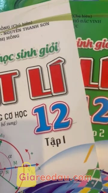 Giảm giá [Mã giảm 37%] Sách Bồi Dưỡng Học Sinh Giỏi Vật Lí Lớp 12 Tập 2. ok lắm cả nhà mình mua cả 3 tập sách in nét chữ rõ ràng giấy ổn. 
