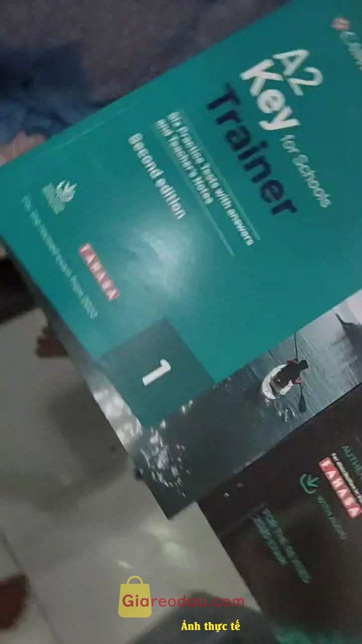 Giảm giá Sách Cambridge A2 Key for Schools Trainer 1 Second edition (For the revised exam from 2020). . Đóng gói kỹ càng, chắc chắn. Sách đẹp, hàng gốc. 10 điểm không. 