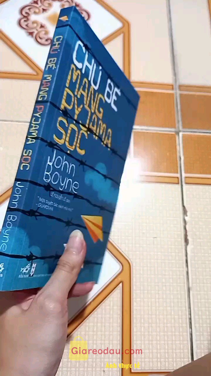 Giảm giá [Mã giảm 20%] Sách Chú bé mang pyjama sọc (John Boyne) (Nhã Nam). Nhã Nam đóng gói chắc chắn, sách đến tay mình còn mới nguyên. Mãi. 