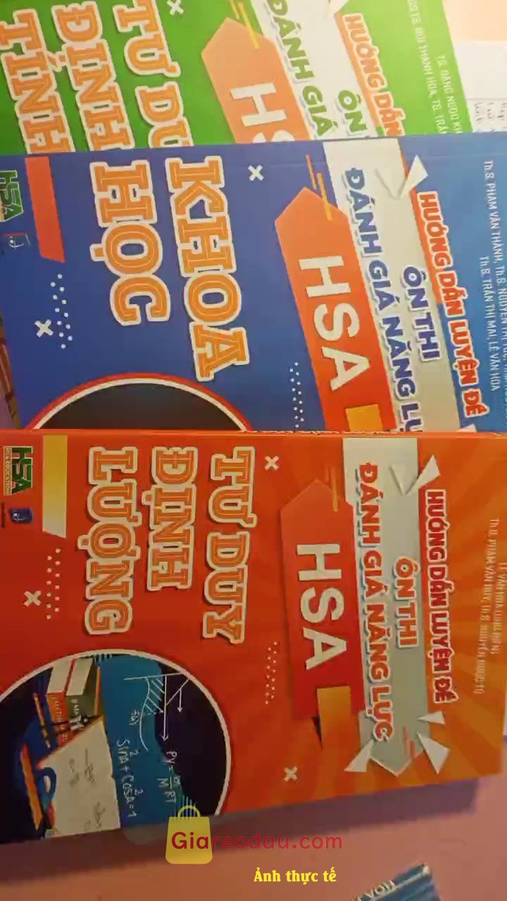 Giảm giá Sách Combo 3 cuốn Hướng dẫn luyện đề ôn thi Đánh giá năng lực HSA (Khoa Học + Tư duy định lượng + Định Tính) (2023). bìa sách và cả chất lượng giấy rất dày mua ba quyển về đủ cả. 