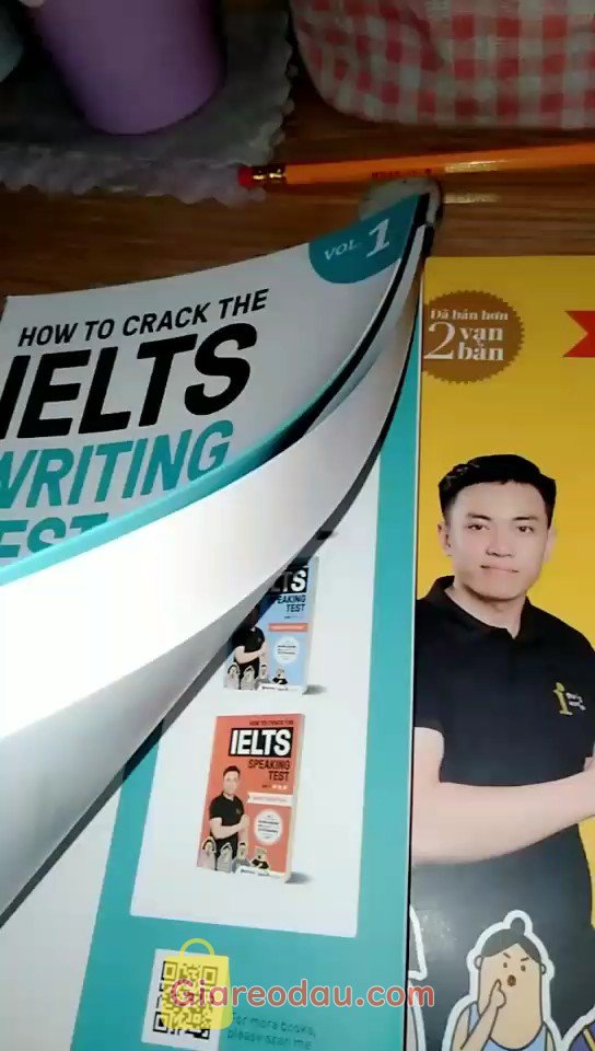 Giảm giá [Mã giảm 25%] Sách Combo How To Crack The IELTS Speaking + Writing Test (Vol 1) Dành cho thí sinh đang ấp ủ giấc mơ chinh phục IELTS. Rất đc đóng gói cẩn thận, không bị gấp lại gì hết. Nhà sách. 