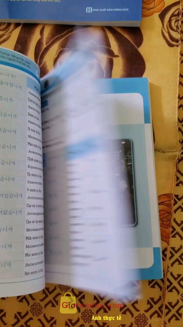 Giảm giá Sách Combo Tự Học Tiếng Hàn Cho Người Mới Bắt Đầu Và Tập Viết Tiếng Hàn. Sách đẹp nội dung tốt in đẹp ship nhanh. Có app hỗ trợ học. Sẽ. 