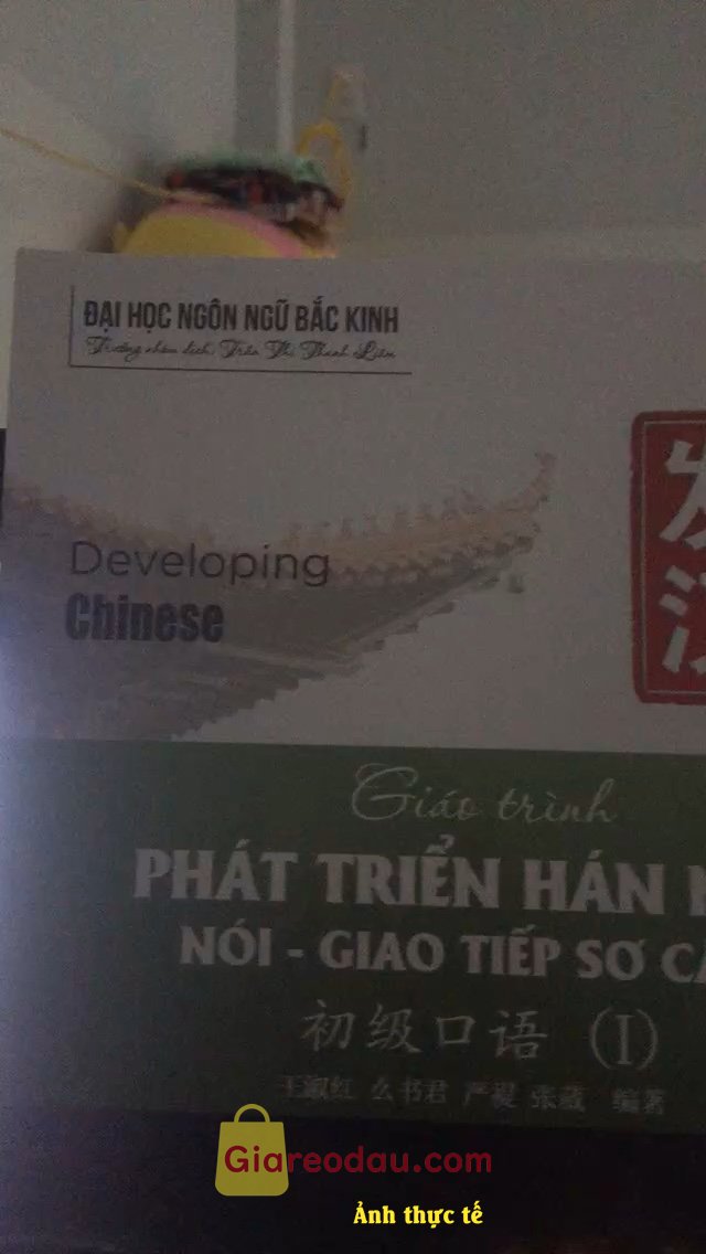 Giảm giá Sách Giáo trình Phát triển Hán ngữ Nói - Giao tiếp Sơ cấp 1. sách rất đẹp nha mọi người giao hàng rất nhanh luôn. rất nên mua. 