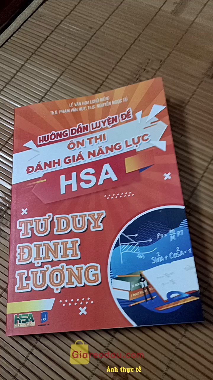 Giảm giá Sách Hướng dẫn luyện đề ôn thi Đánh giá năng lực HSA Tư duy định lượng (2023). Đep nha, giấy trắng.giao hàng nhanh . Nội dung chưa xem nên chưa đánh. 
