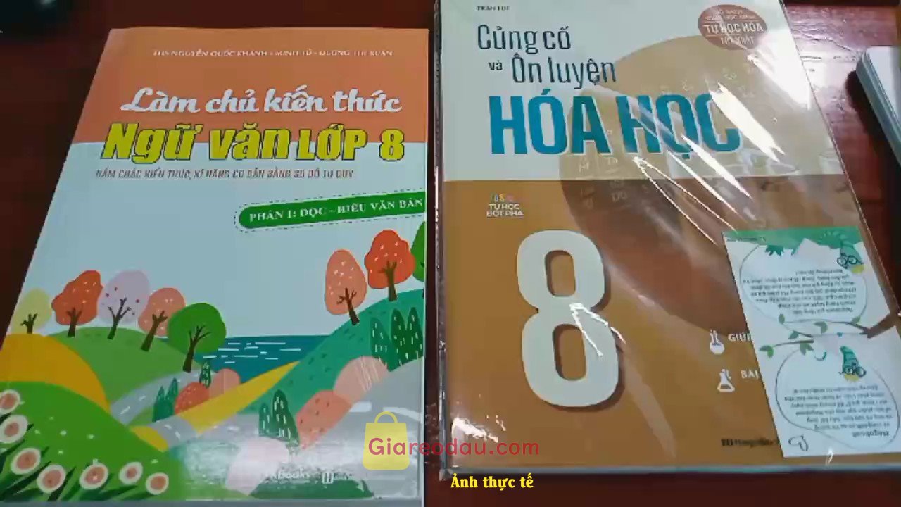 Giảm giá [Mã giảm 25%] Sách Làm chủ kiến thức Ngữ văn lớp 8 - Phân 1: Đọc - hiểu văn bản. Sách yêu lắm ạ,vừa đẹp mắt vừa rẻ nữa,giao hàng lại nhanh . 