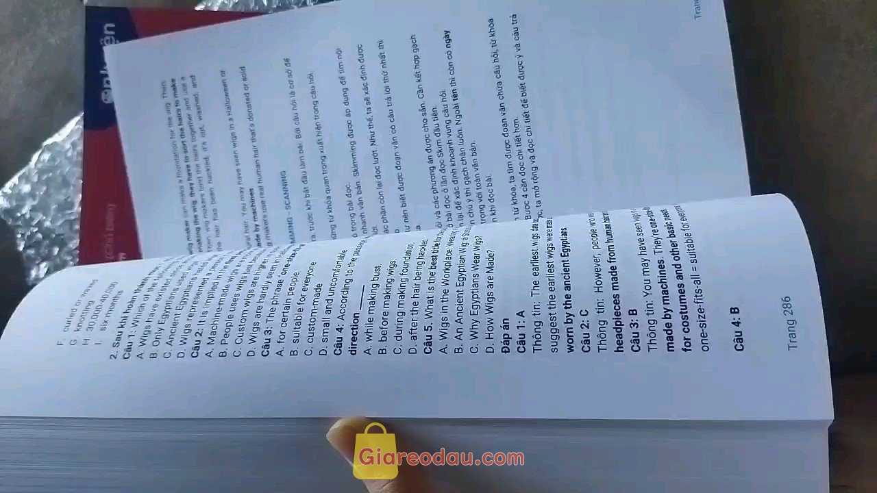 Giảm giá [Mã giảm 21%] Sách Lớp 9- Combo Cấp tốc 789+ thi vào 10 môn Tiếng Anh và Chinh phục 8+ môn Anh luyện thi vào 10- Uribook. Ghi đc tặng 10 phiếu trắc nghiệm nhưng kh thấy,nhiều mã qr đề thì. 