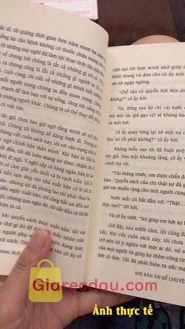 Giảm giá [Mã giảm 33%] Sách Nơi Bàn Ăn Kể Chuyện Chữa Lành Sự Chữa Lành Là Sợi Dây Kết Nối Và Thức Tỉnh Chúng Ta. Trước tiên cảm ơn Shop đã giao sách tới tay mình nguyên vẹn. Nhưng. 