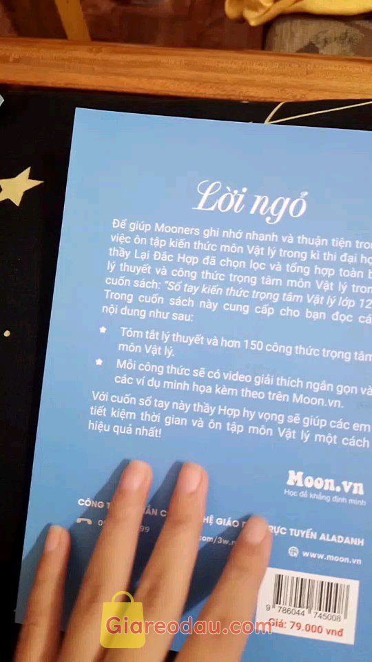 Giảm giá [Mã giảm 58%] Sách- Sổ Tay Kiến Thức Trọng Tâm Vật Lý 12 Bản Cập Nhật- Tặng Kèm Khóa Học. Sách đẹp, đóng gói ko kĩ lắm, nên mua nhé nhưng mk sẽ không mua lại. 