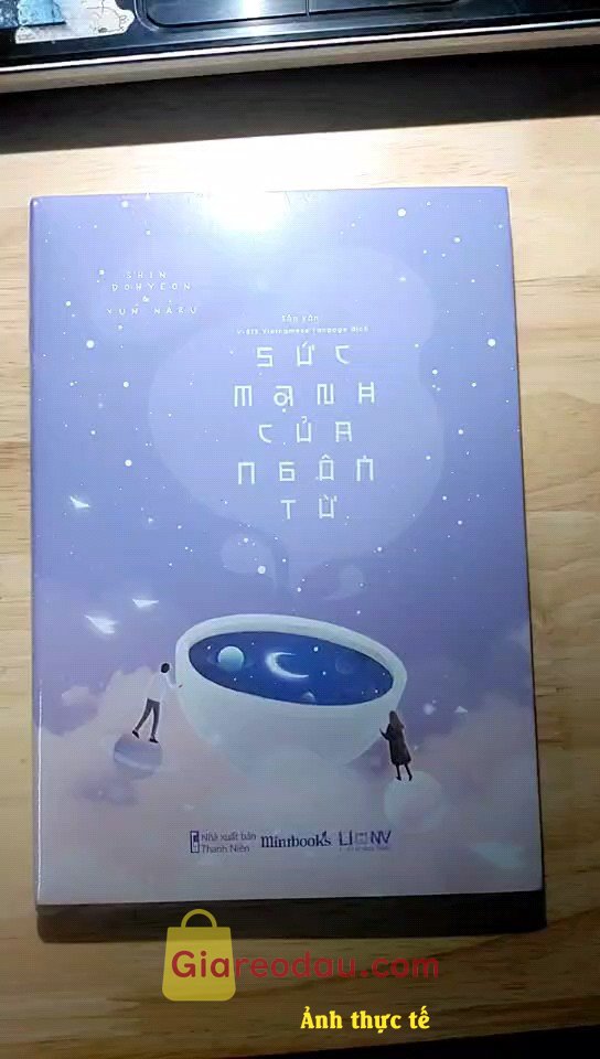 Giảm giá [Mã giảm 25%]  Sách Sức Mạnh Của Ngôn Từ. Sản phẩm rất đẹp, shop đóng gói rất chắc chắn nha và đặc biệt. 