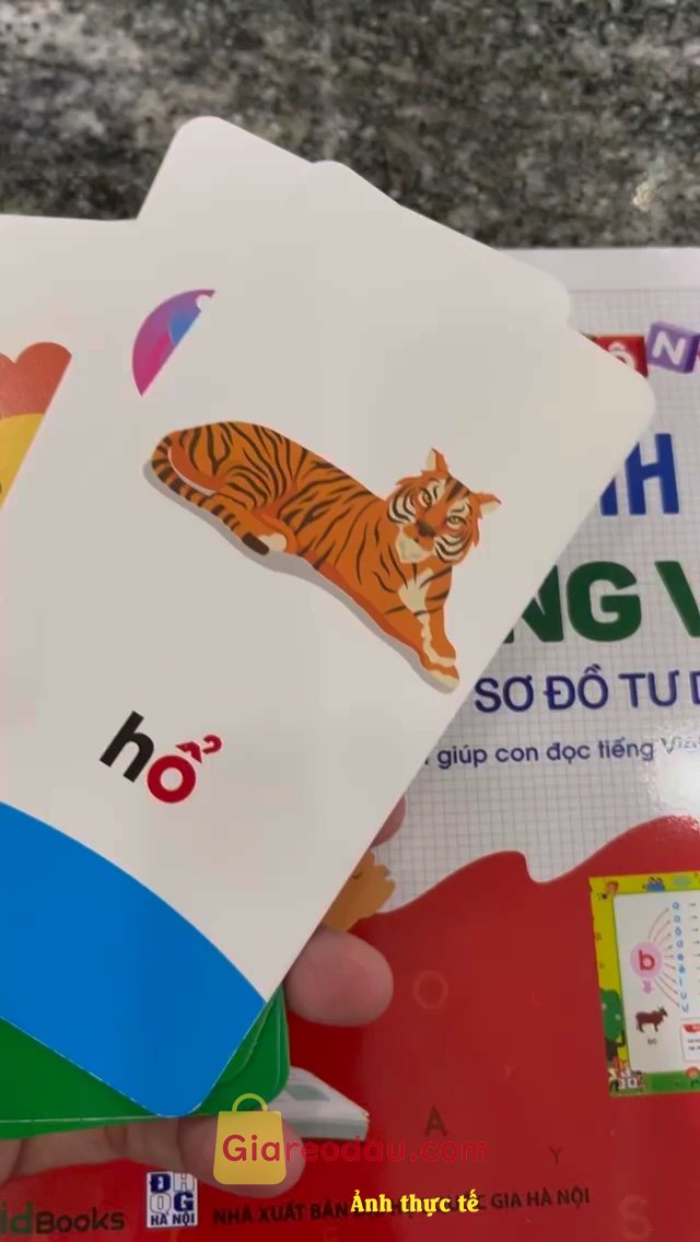 Giảm giá [Mã giảm 50%] Sách Tập Đánh Vần Tiếng Việt Tư Duy Ngôn Ngữ Bí Quyết Giúp Con Đọc Tiếng Việt Thông Thạo 4-6 Tuổi (Phiên Bản Mới). Shop nhiệt tình nhắn tin trạng thái đơn hàng thường xuyên, tặng. 