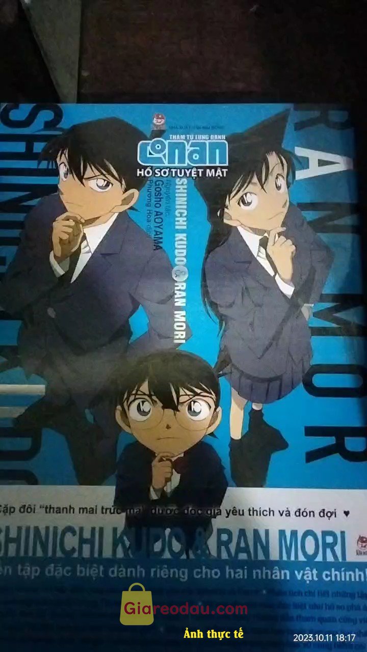 Giảm giá [Mã giảm 5%] Sách Thám Tử Lừng Danh Conan: Hồ Sơ Tuyệt Mật - Shinichi Kudo & Ran Mori - Tặng Kèm Obi. Cuốn này siêu siêu đẹp luôn đó hình đẹp rõ nét cuốn này khá. 
