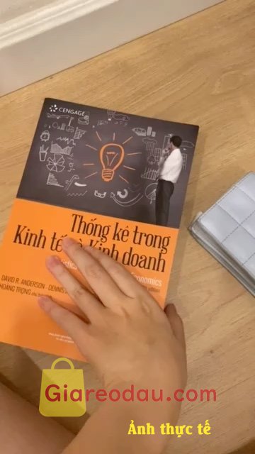 Giảm giá [Mã giảm 13%] Sách Thống Kê Trong Kinh Tế Và Kinh Doanh - Statistics For Business And Economics. Giao hàng siêu siêu nhanh! Bọc 2 lớp kỹ càng. Nội dung sách thì quá. 
