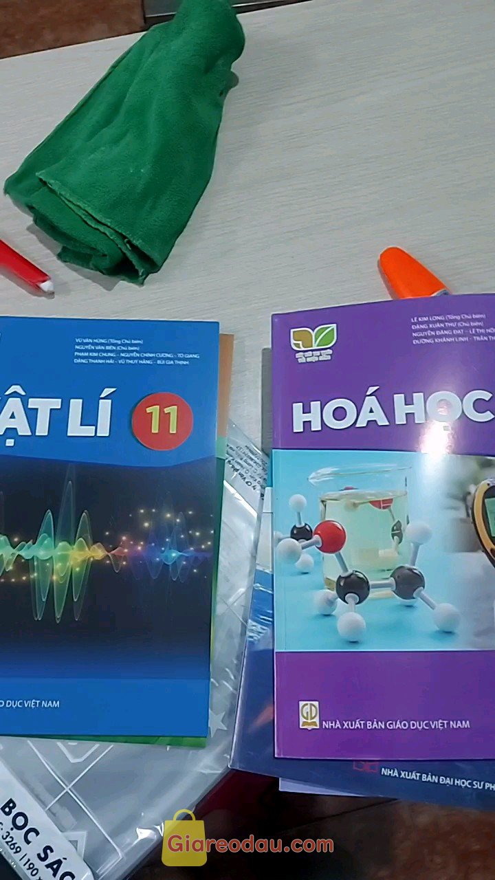 Giảm giá Sách Vật Lí 10 (Cánh diều). Đồ tốt, giao hàng nhanh gọn, uống ăn ngon phục vụ tận tình chu. 