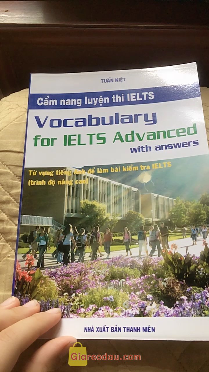 Giảm giá [Mã giảm 30%] Sách Vocabulary for IELTS - Advanced (kèm CD). Sách được shop bọc rất kỹ mình rất ưng nha mình chưa học nhưng. 
