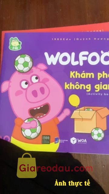 Giảm giá [Mã giảm 27%] Sách Wolfoo Khám Phá Thời Gian. Sách đẹp. Nên mua cho con. Giá cả phải chăng. Rất dễ gây rạn nứt. 