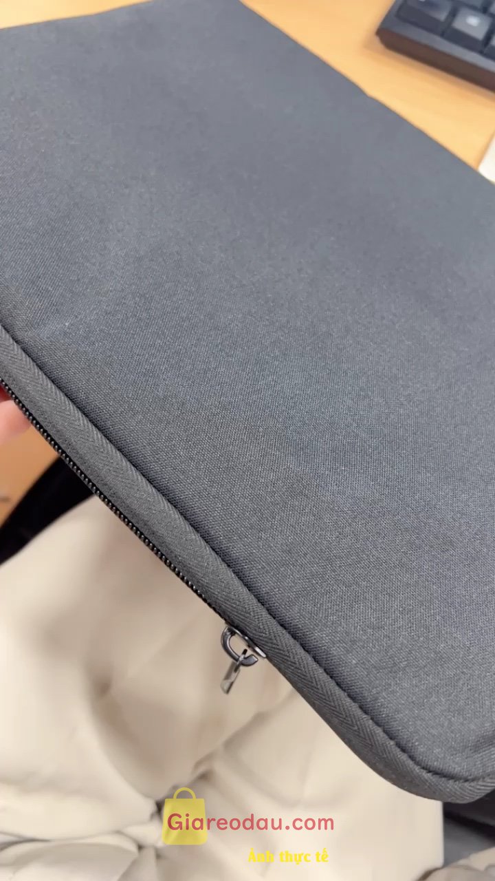Giảm giá [Mã giảm 44%] Túi Chống Sốc Laptop Chống Nước 13Inch, 13.3 Inch, 14 Inch, 15 Inch, 15.6 Inch Túi xách đựng laptop nam nữ. Đã nhận hàng và vượt quá sự mong đợi. Giá sinh viên nhưng hàng. 