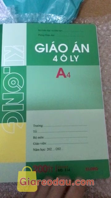 Giảm giá Vở giáo án ô ly - 200 trang Khổ A4 KLONG Ms 314 (T4). Shop giao hàng nhanh, gói hàng quá là tận tâm luôn, giá săn sale hạt. 
